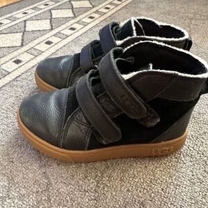 Ugg shoes for kids